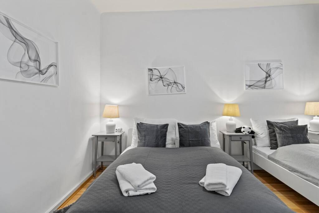 וינה Modern Apartment Close To Center - 2Br מראה חיצוני תמונה