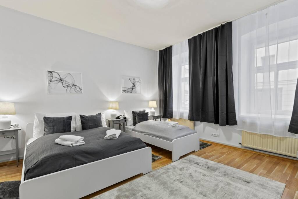 וינה Modern Apartment Close To Center - 2Br מראה חיצוני תמונה
